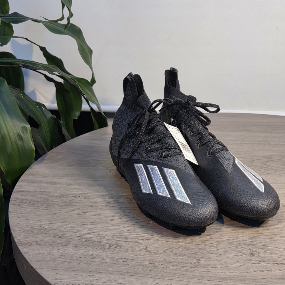 NWOB Adidas Men's Adizero 8.0 Football, US Sz 12M